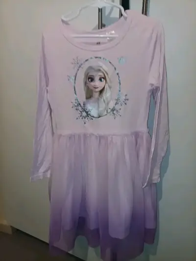 Vestido de niña Frozen con diseño de Elsa - miniatura 1