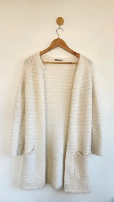 Cardigan largo blanco de mujer con bolsillos - miniatura 1