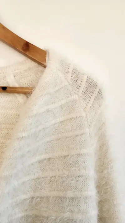 Cardigan largo blanco de mujer con bolsillos - miniatura 2