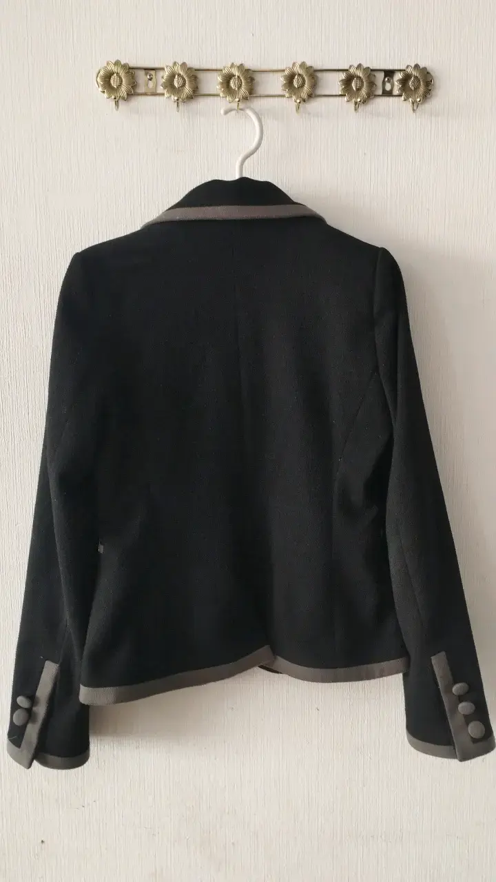 Blazer Mujer Negro con Detalles - 2