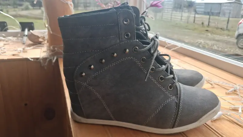 Botines de lona gris con cordones - 2