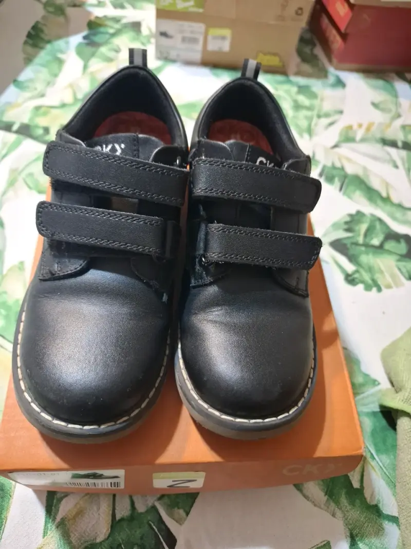 Zapatos escolares negros CKY talla 33 - 2