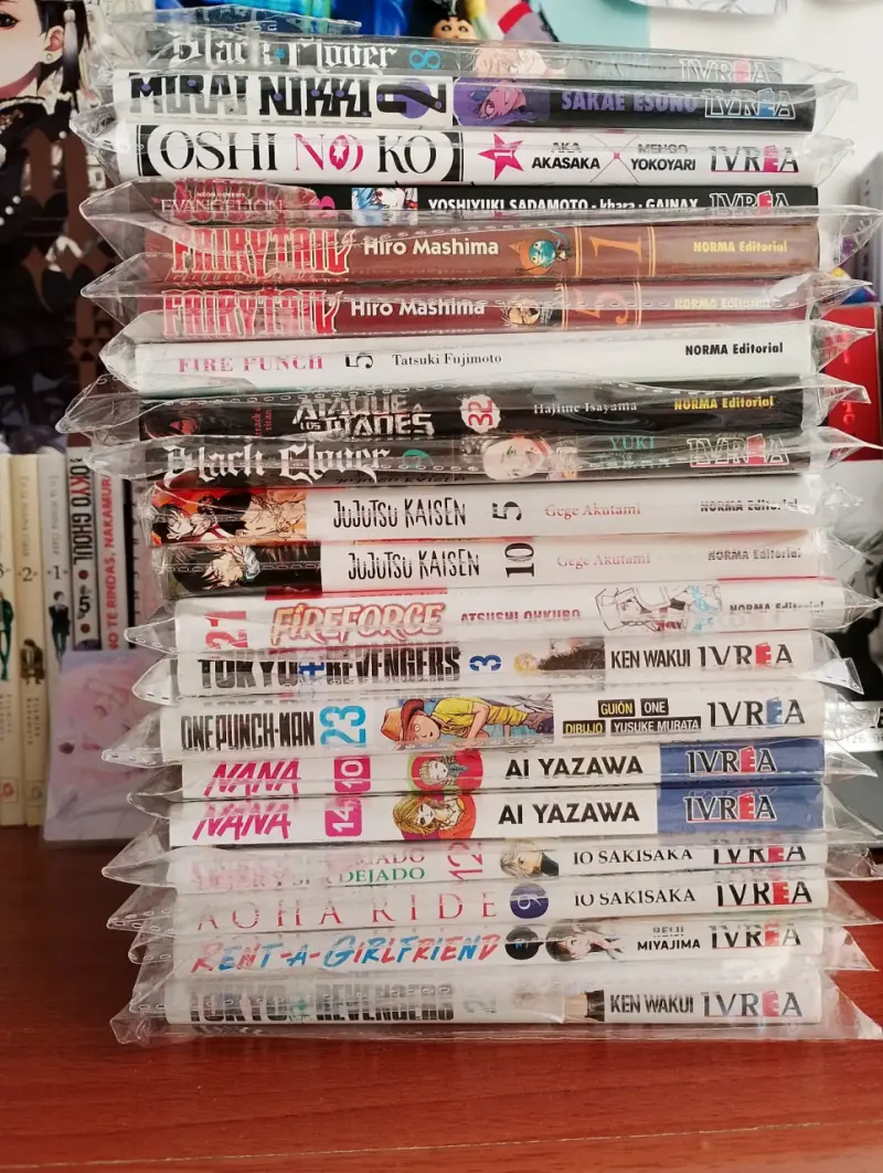 Colección de mangas variados nuevos