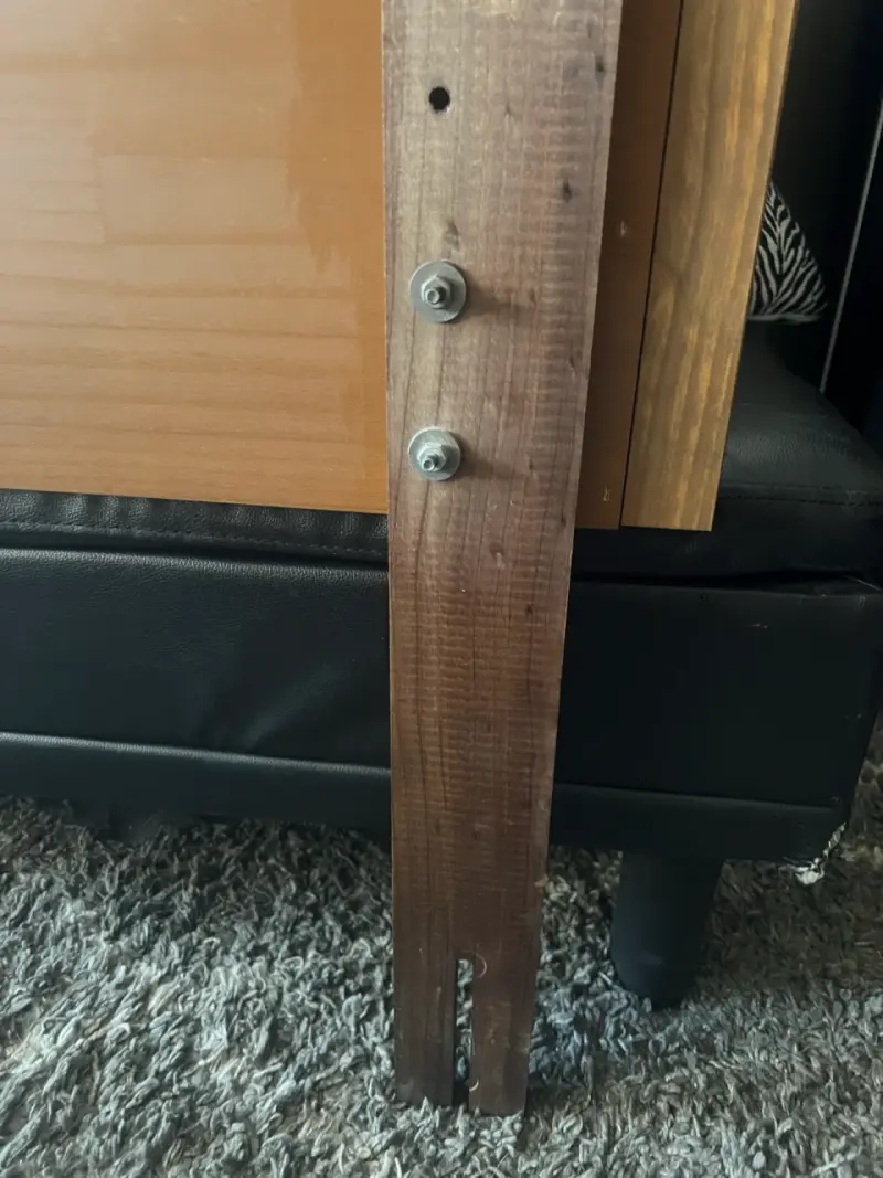 Respaldo de Madera marca Rosen - 4
