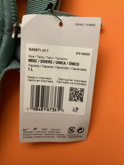 Bolso cruzado Nike verde unisex - miniatura 2