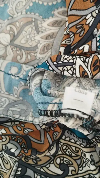 Vestido estampado verde azulado con diseño - miniatura 6