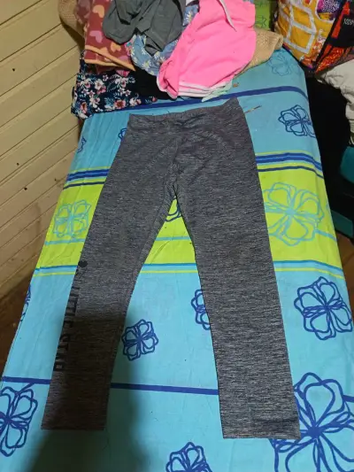 Pantalones hombre mujer niño - miniatura 2