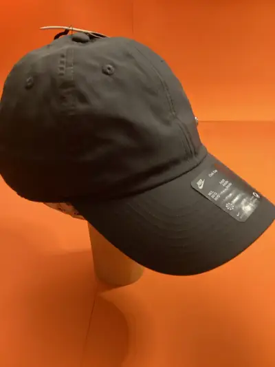 Gorra Nike Club Cap Negra para Adulto - miniatura 2