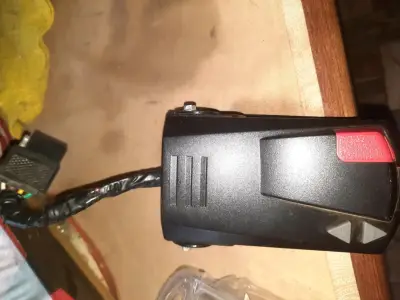 Freno electrico para vehiculo - miniatura 1