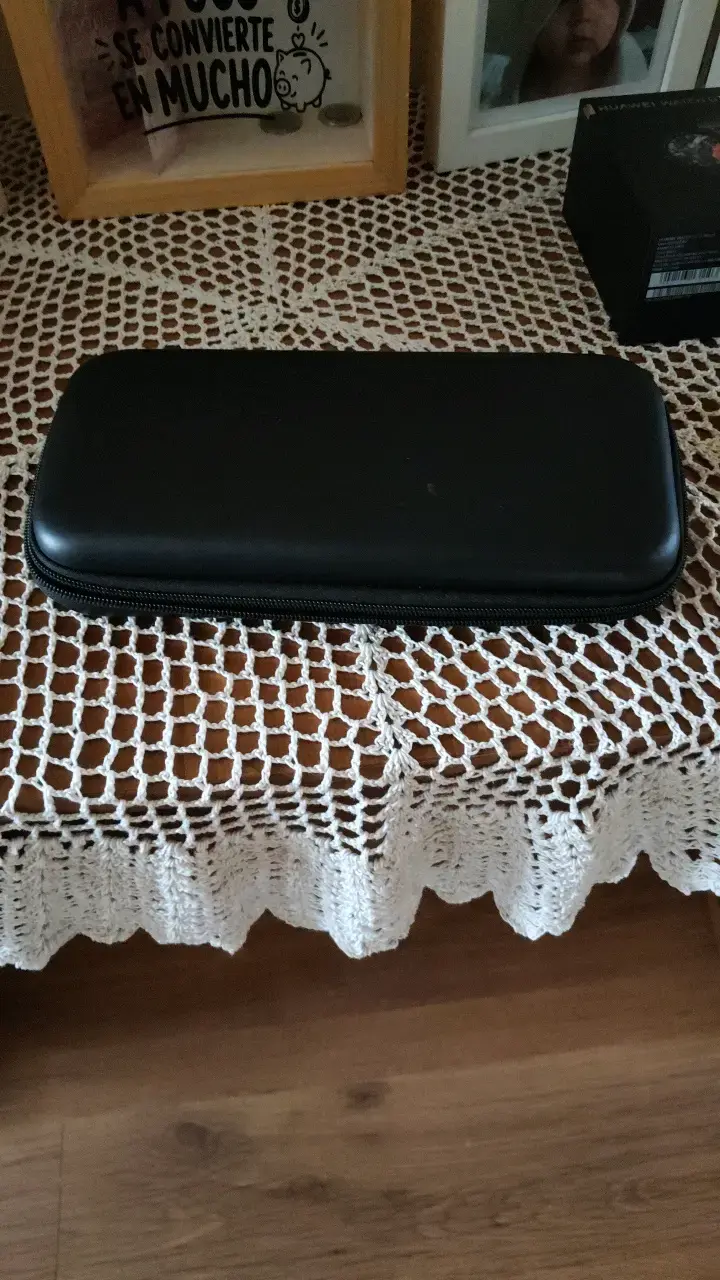Estuche rígido para Nintendo Switch con accesorios