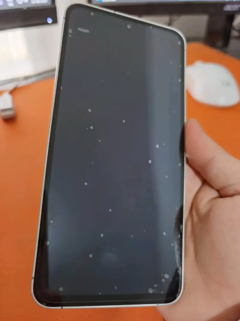 Samsung Galaxy S24 Fe 256GB y 8GB Ram - 4