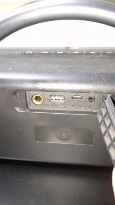 Parlante portátil Aiwa con Bluetooth - miniatura 3