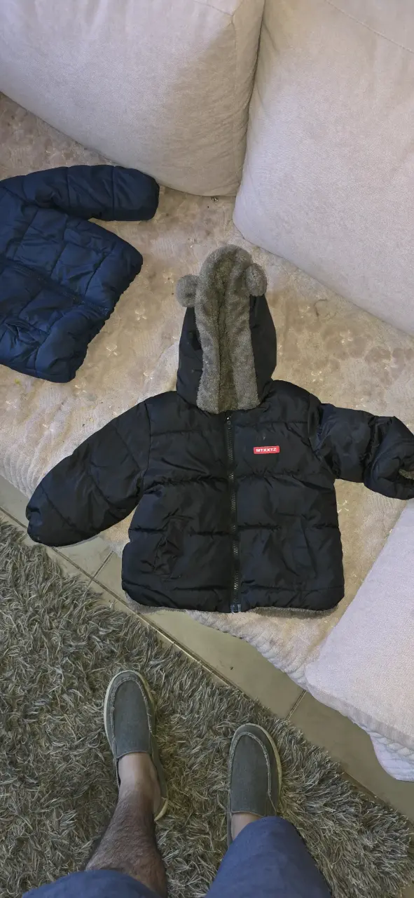 Chaqueta de invierno para niño con capucha