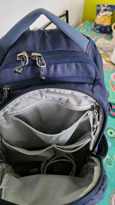 Mochila Columbia azul con múltiples compartimentos - miniatura 3