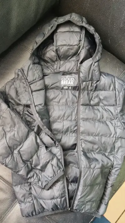Chaqueta acolchada negra Cloud Break para niño - miniatura 2