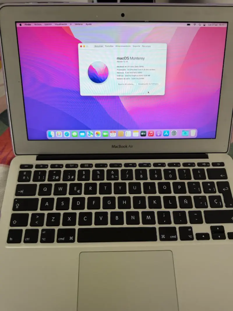 MacBook Air 13 pulgadas 2015 en buen estado - 1
