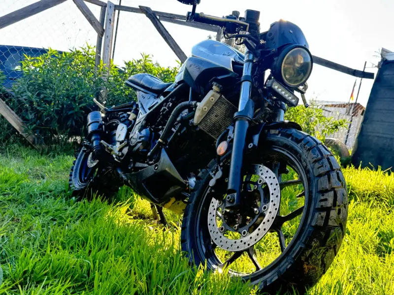 MT 03 modificada - 3