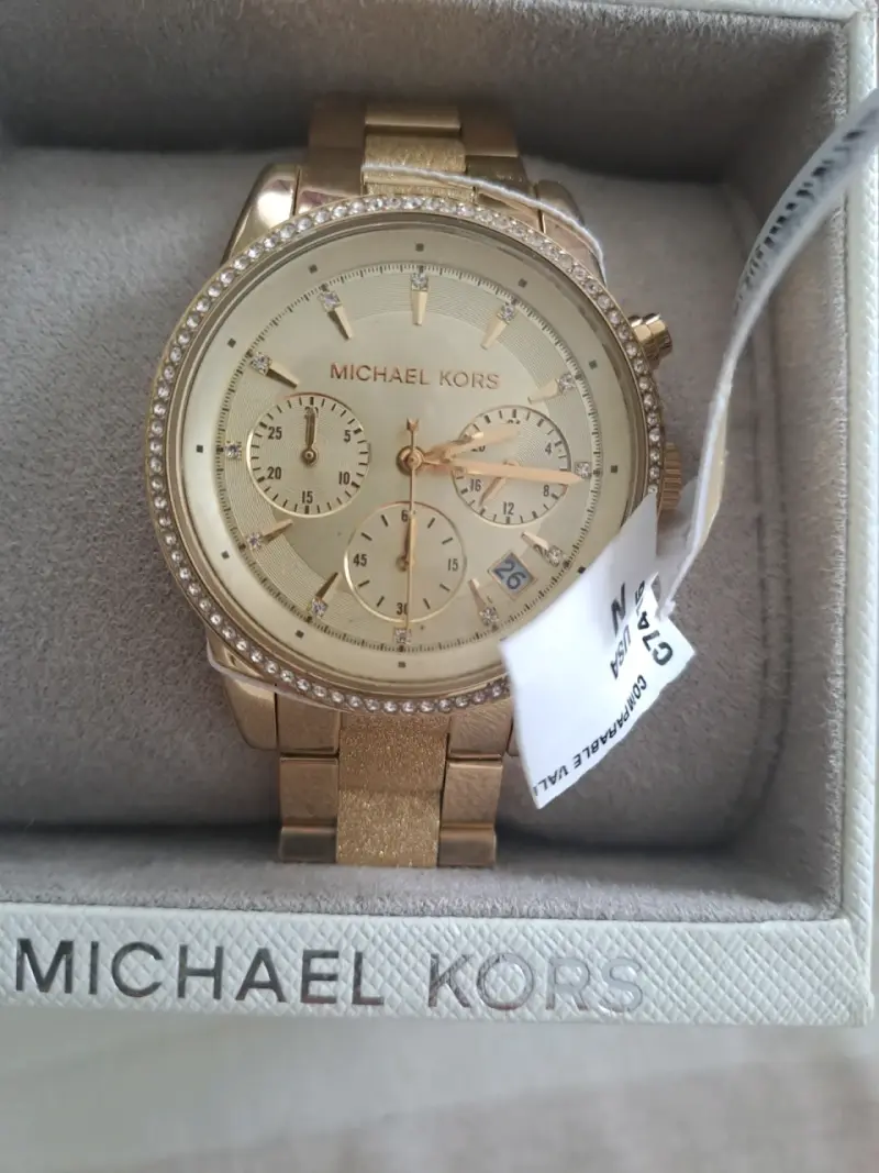 Reloj Michael Kors Dorado con Cristales - 2