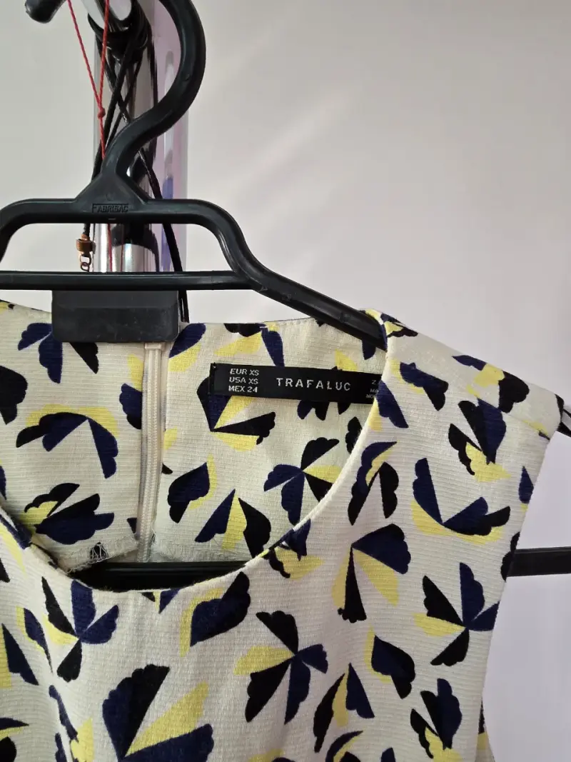 Vestido estampado sin mangas para mujer - 2