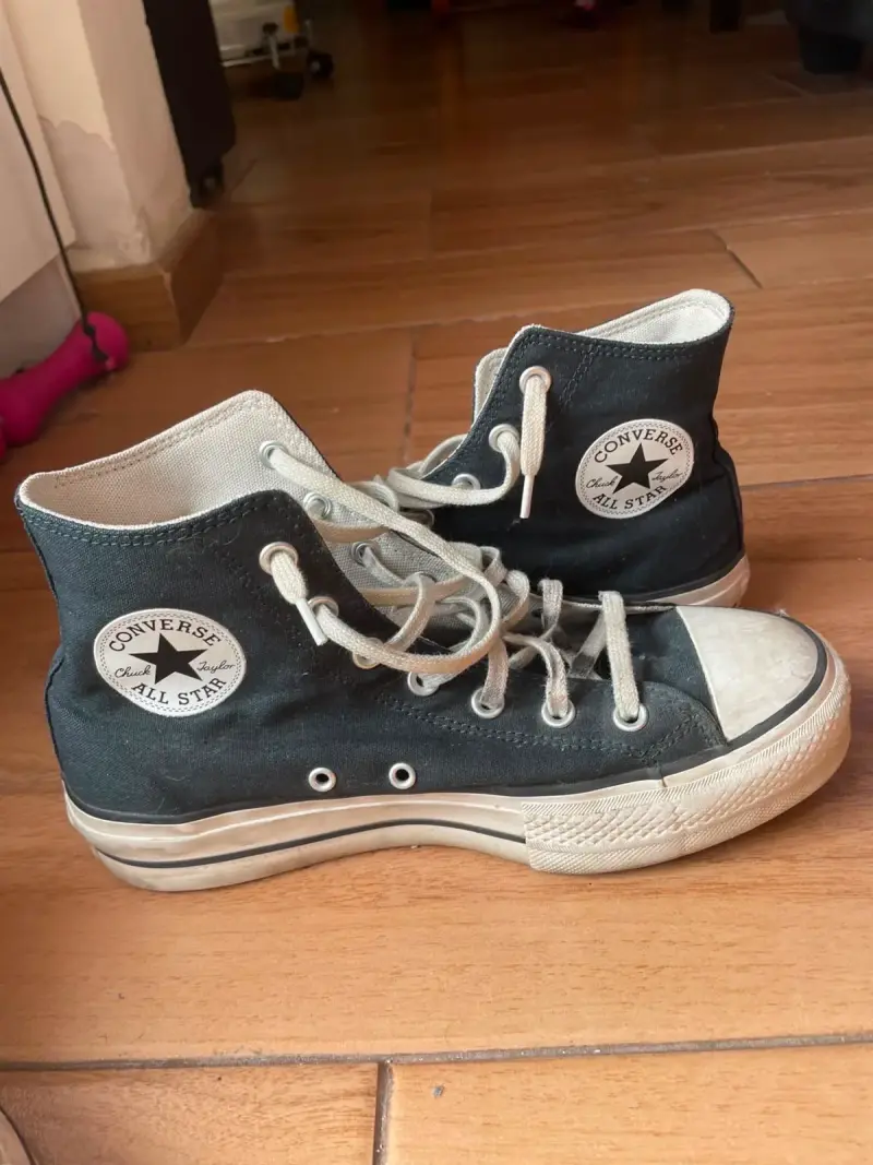 Converse Chuck Taylor All Star negra plataforma - 1