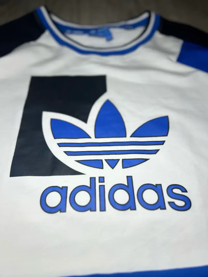 Polerón Adidas azul y blanco unisex - 2