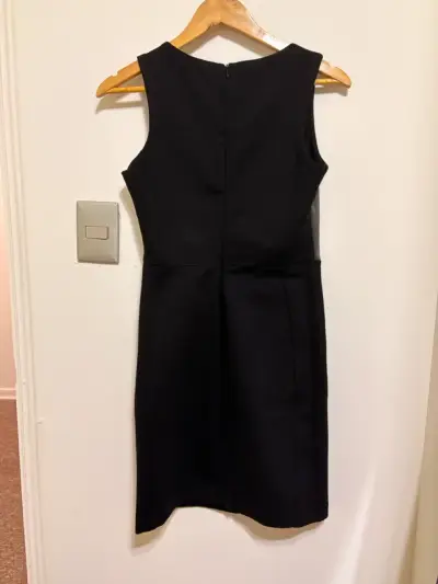 Vestido sin mangas bicolor elegante - miniatura 2