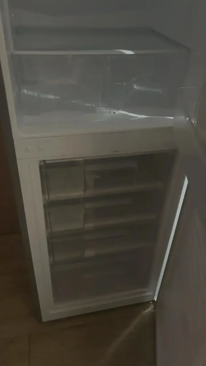 Refrigerador Mademsa de Dos Puertas en Buen Estado