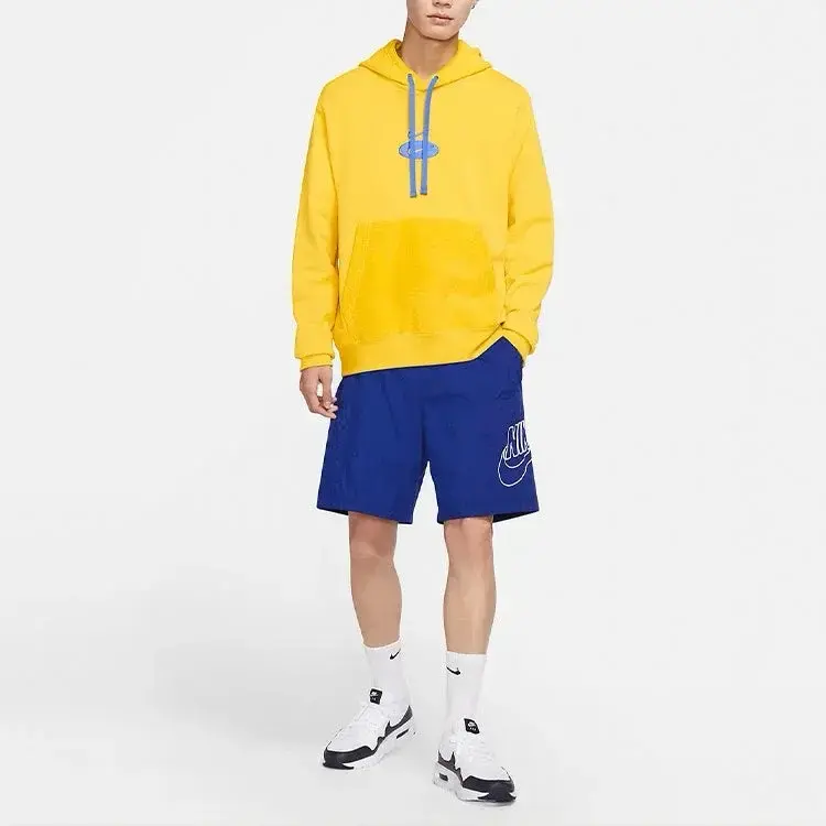 Polerón con capucha amarillo Nike con logo azul - 4