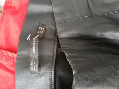 Pantalones de cuero sintético Zara negros - miniatura 2