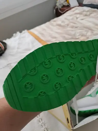 Zapatillas deportivas verdes Michael Kors para mujer - miniatura 1