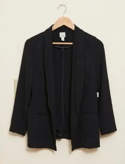 Blazer negro para mujer elegante - miniatura 1