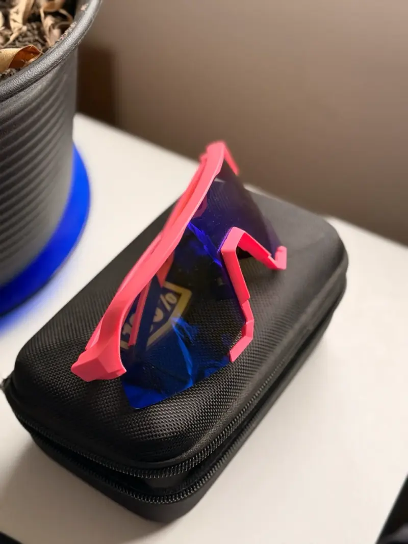 Gafas deportivas 100% con estuche y lentes intercambiables