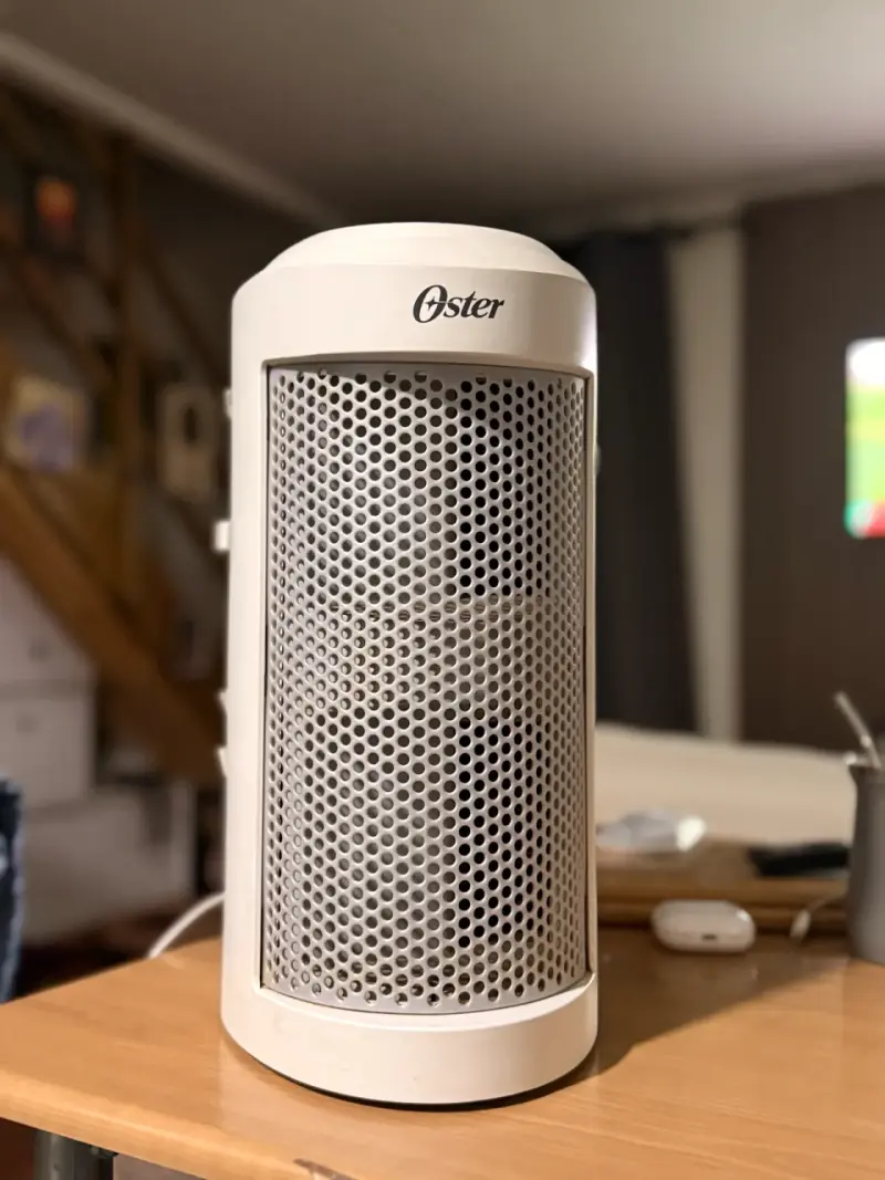Purificador de Aire Oster Blanco Compacto