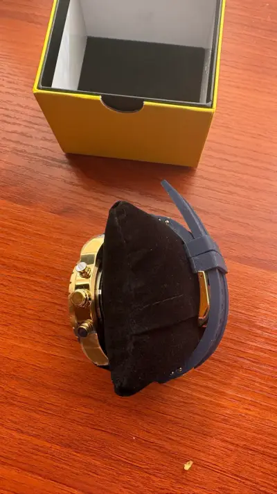 Reloj Invicta Pro Diver Dorado y Azul - miniatura 5