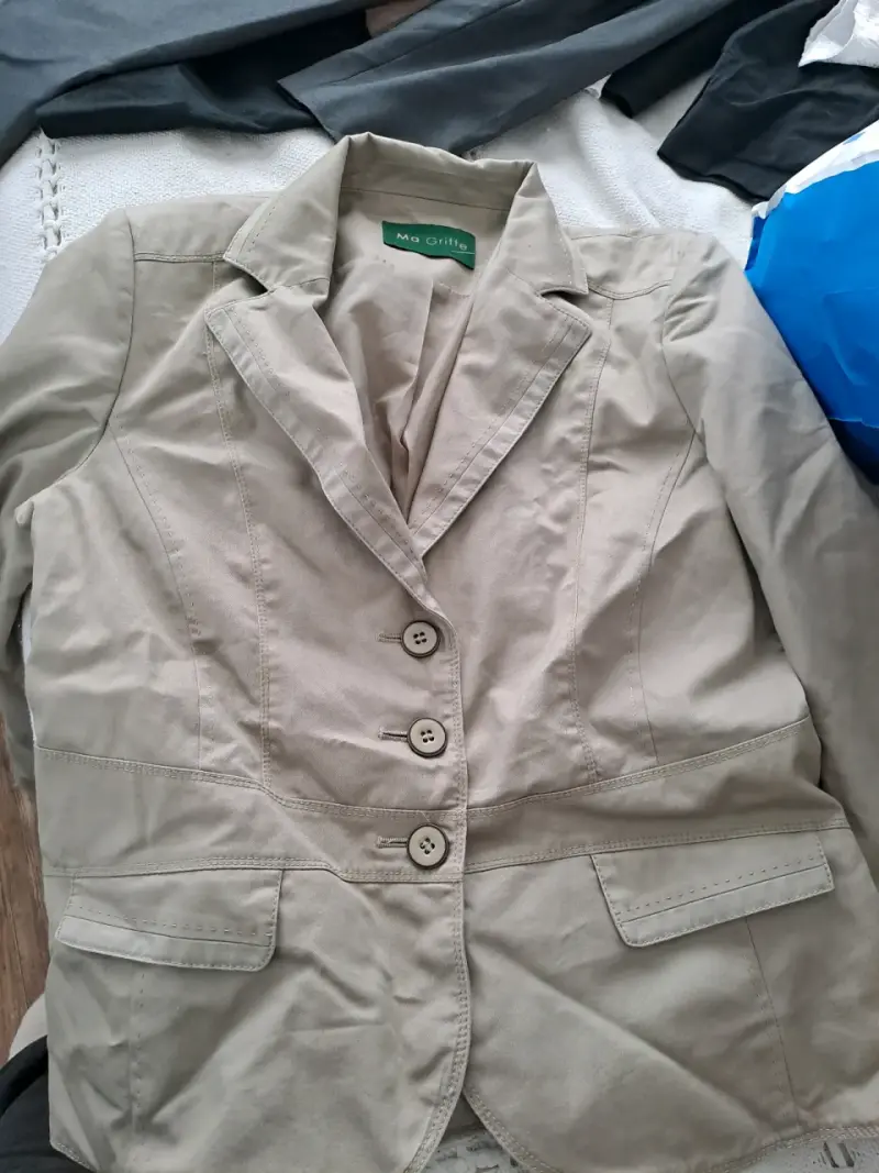 Blazer beige para mujer Ma Griffe