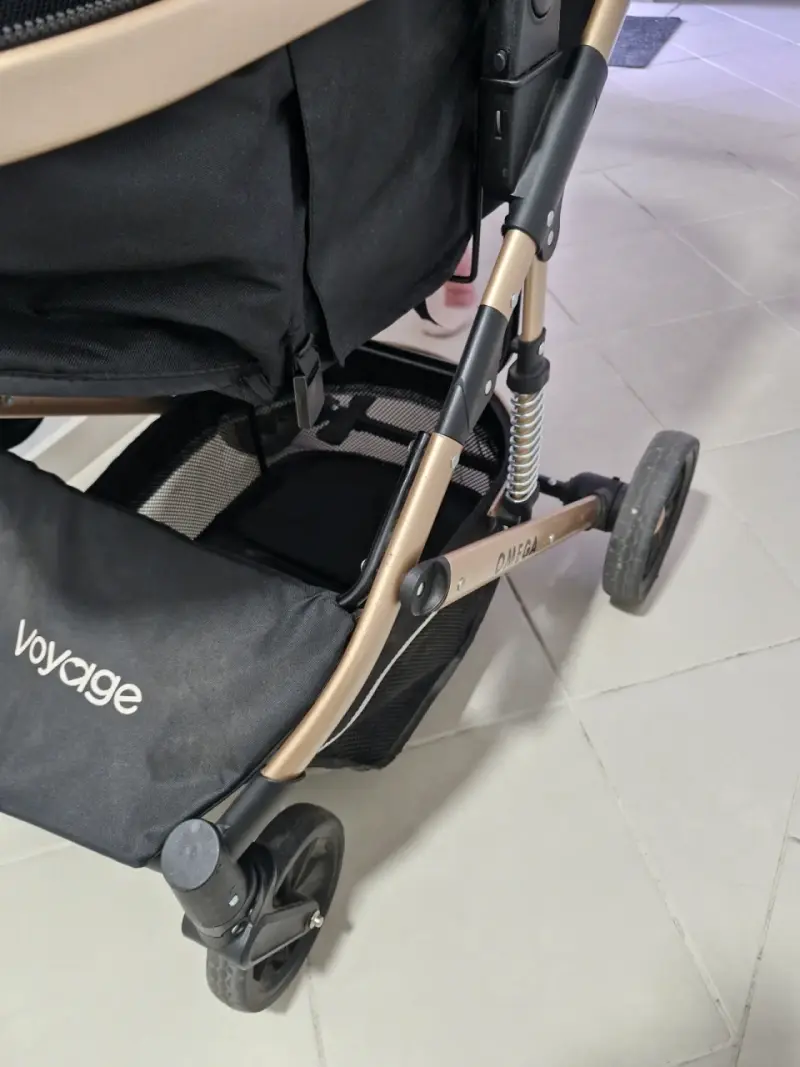 Coche de bebé Voyage Omega plegable - 1