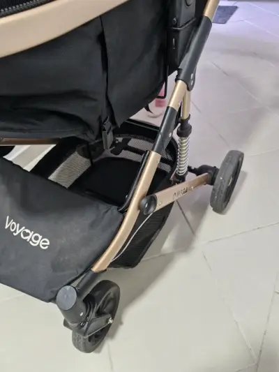 Coche de bebé Voyage Omega plegable - miniatura 1