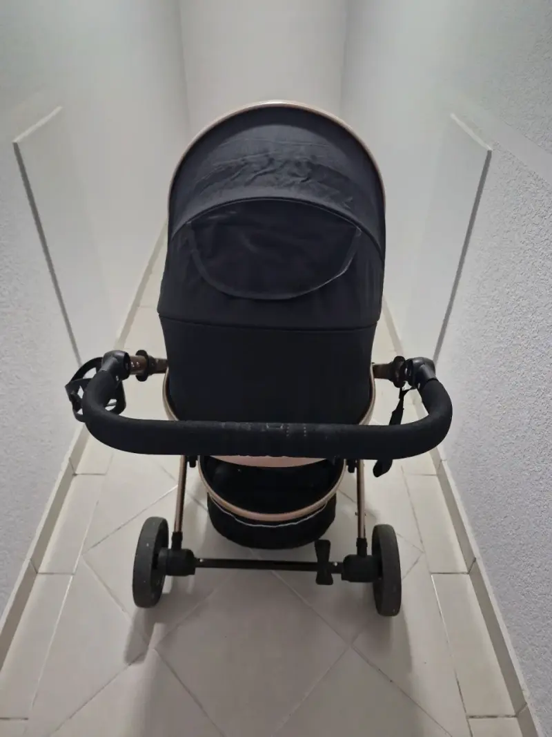 Coche de bebé Voyage Omega plegable - 4