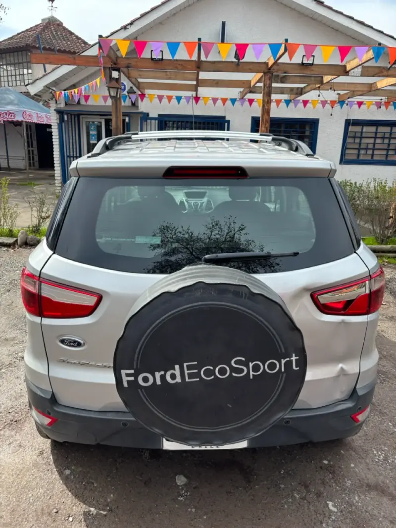 Ford EcoSport SUV 2017 en buen estado - 4
