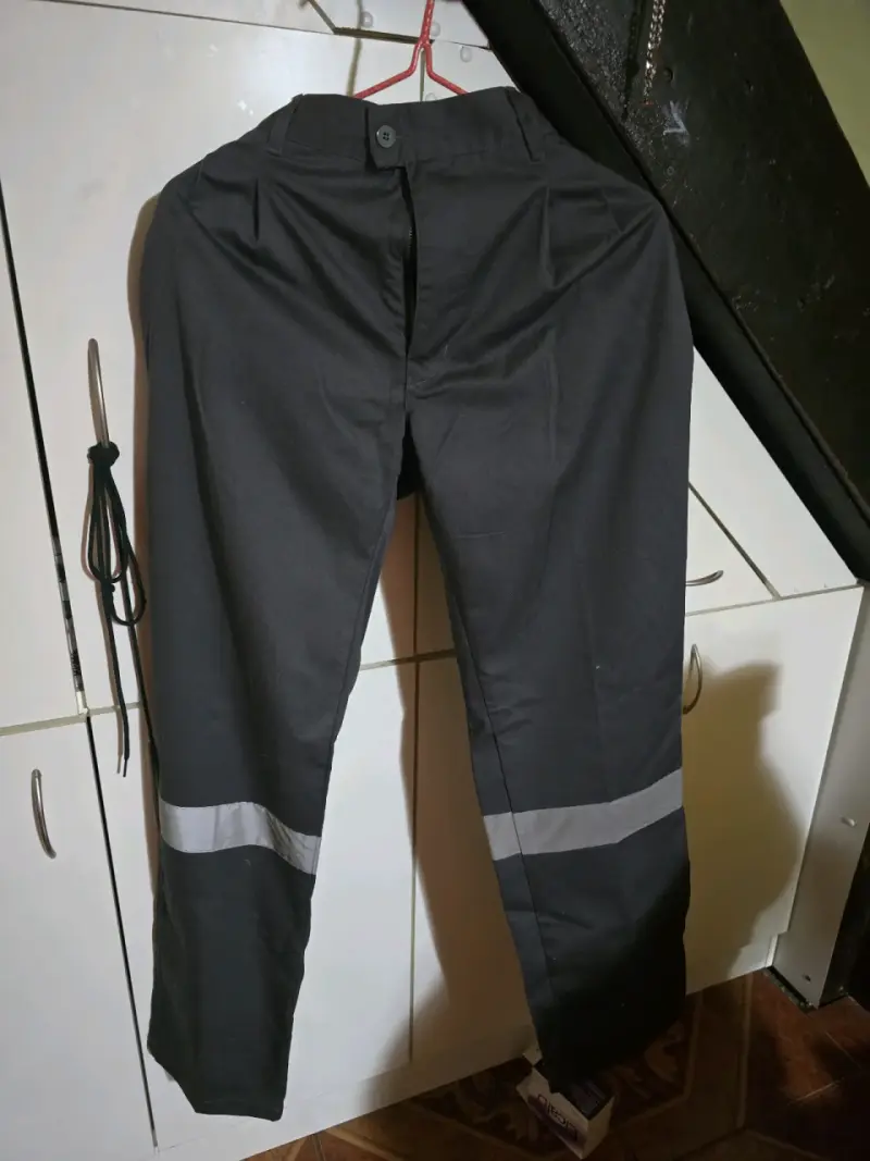 Pantalones de trabajo reflectantes negros - 1