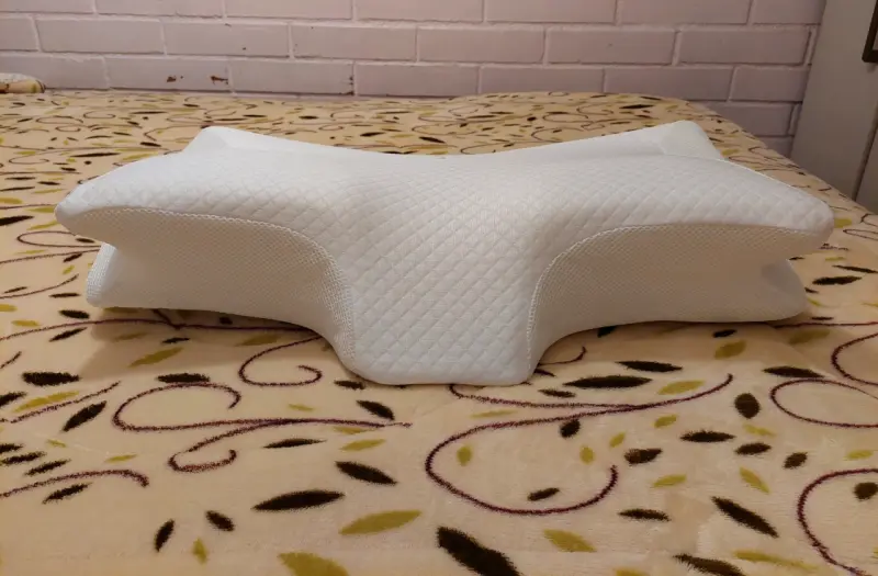 Almohada ergonómica para cuello en color blanco - 4