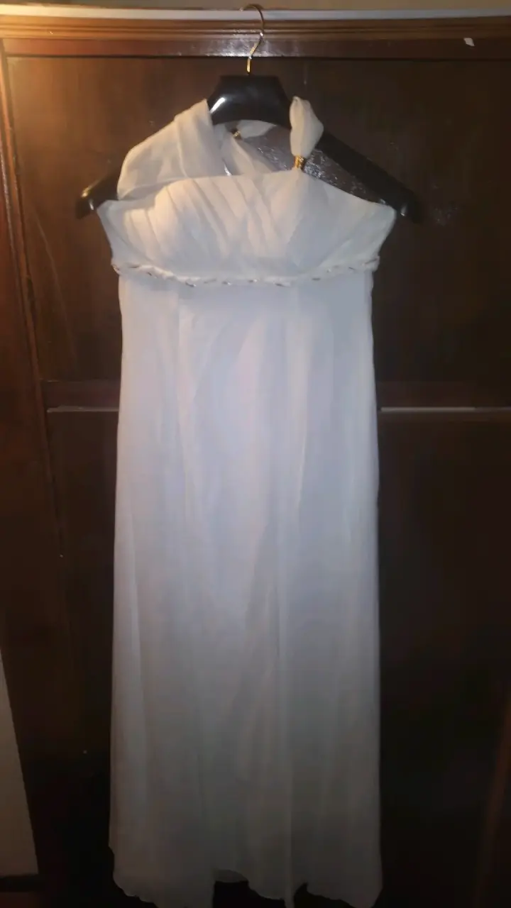 Vestido de novia blanco elegante