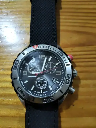 Reloj Timex Cronógrafo Negro Deportivo - miniatura 1