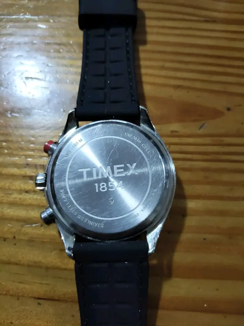 Reloj Timex Cronógrafo Negro Deportivo - 4