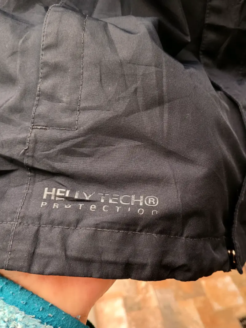 Chaqueta impermeable Helly Hansen negra - 4