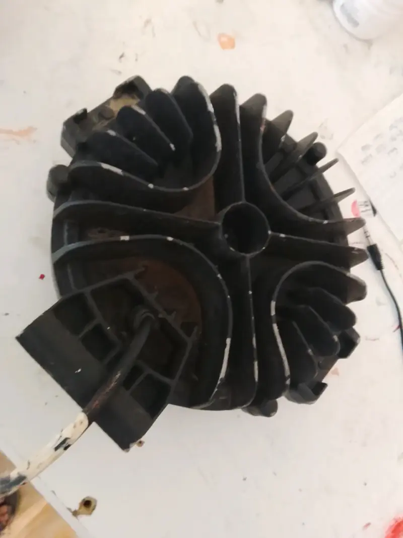 Foco LED redondo 12 volt para vehiculos o casa - 1