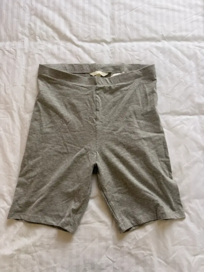 Shorts leggings estilo biker