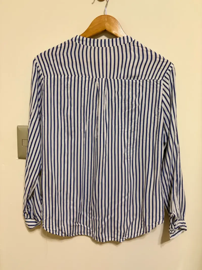 Blusa a rayas azul y blanco Basement Basic - 2