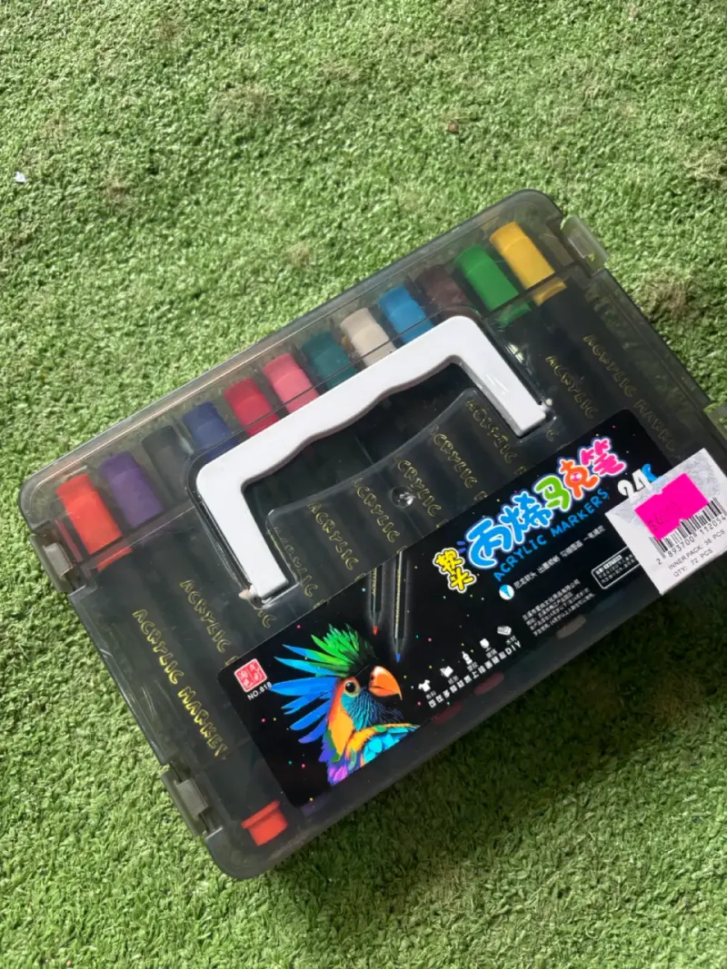 Set de Marcadores Acrílicos 24 Colores