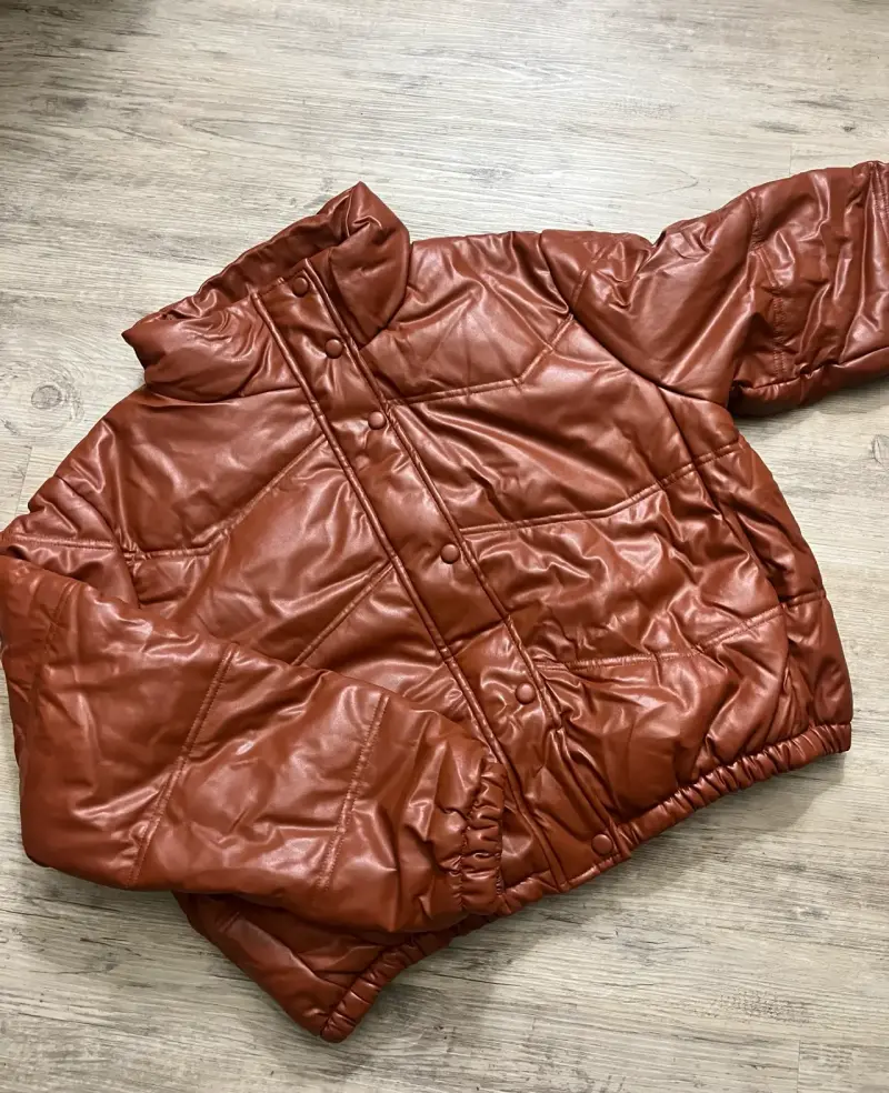 Chaqueta acolchada marrón para mujer